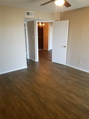 Dallas, TX 75243