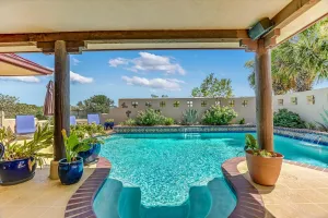 Horseshoe Bay, TX 78657