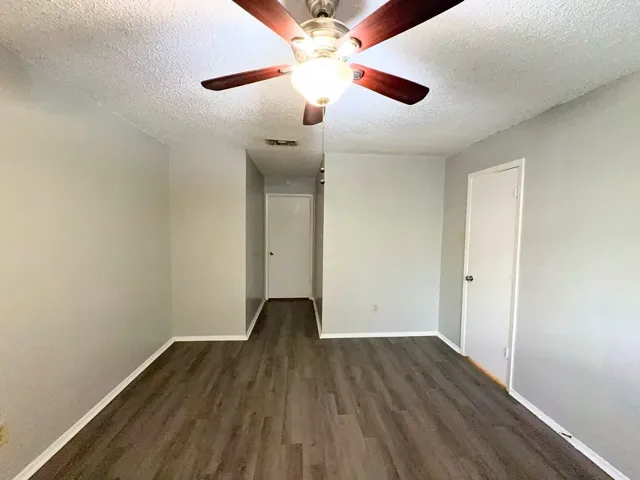 Denton, TX 76201