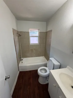Dallas, TX 75203