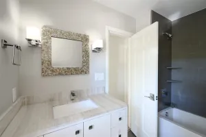 Highland Park, TX 75209