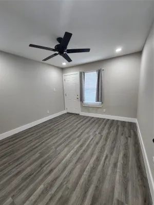 Carrollton, TX 75006