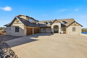 Strawn, TX 76475