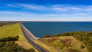 Collinsville, TX 76233