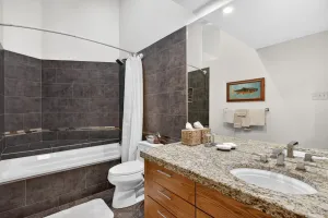 Nocona, TX 76255
