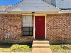 Kennedale, TX 76060