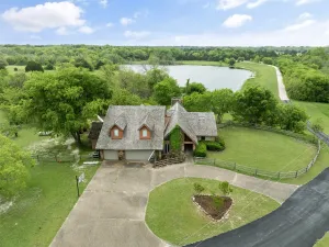 Van Alstyne, TX 75495