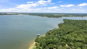 Eustace, TX 75124