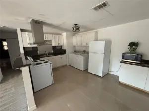 Fort Worth, TX 76104