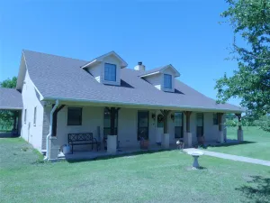 Forestburg, TX 76239