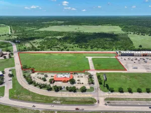 Terrell, TX 75160