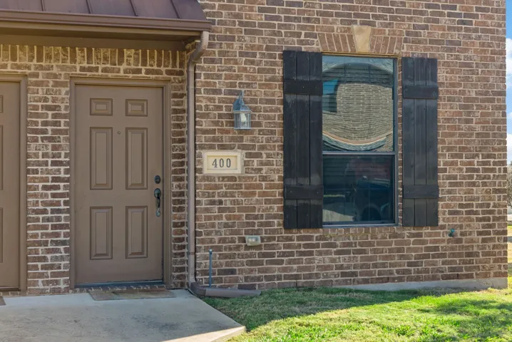 Sanger, TX 76266