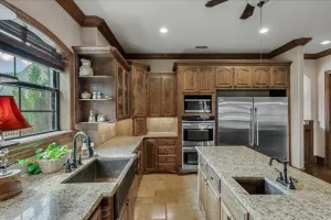 Grand Saline, TX 75140