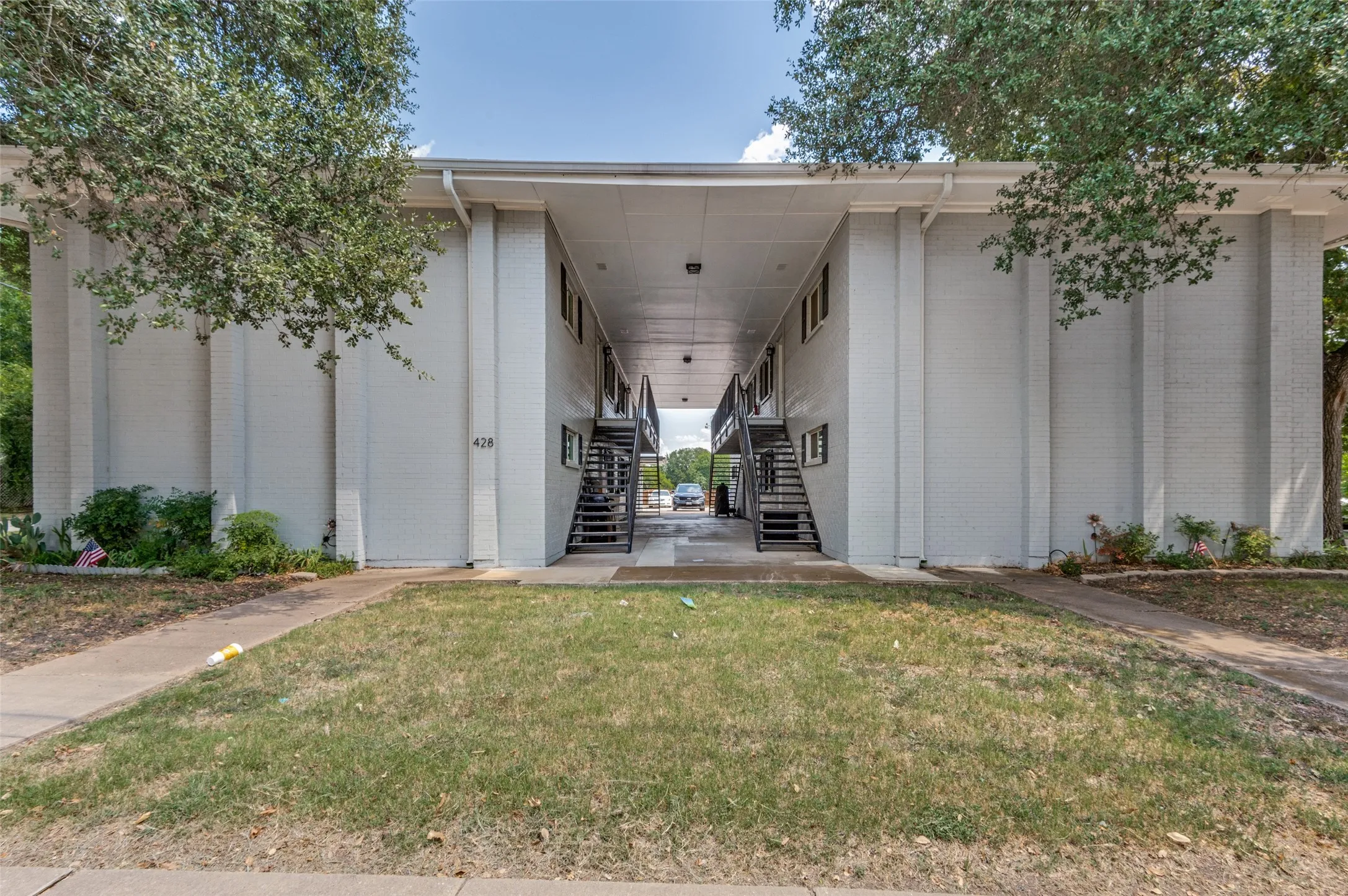 Lancaster, TX 75146