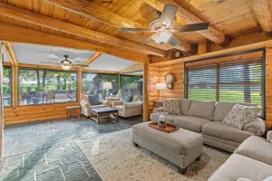 Alvarado, TX 76009