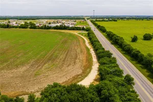 Cleburne, TX 76033