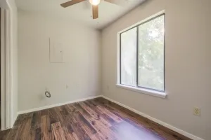 Bells, TX 75414