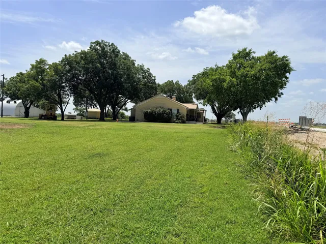 Gainesville, TX 76240