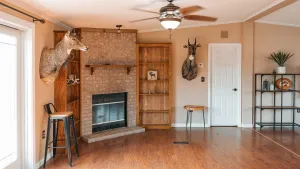 Itasca, TX 76055