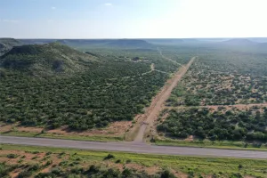 Robert Lee, TX 76945