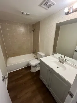 Dallas, TX 75217