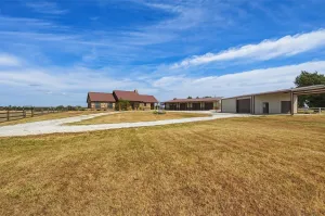 Whitesboro, TX 76273