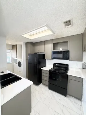Hurst, TX 76053