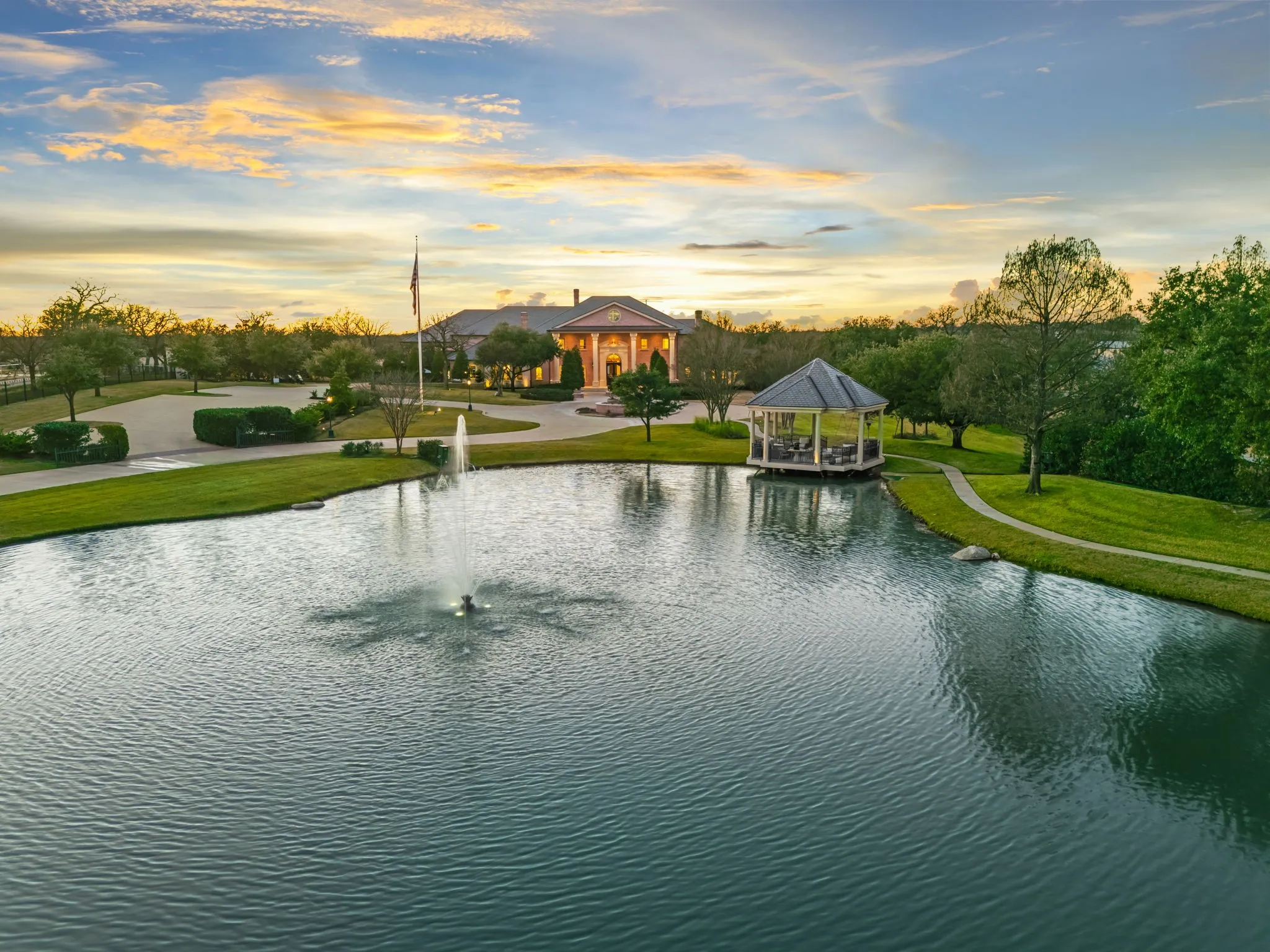 Southlake, TX 76092
