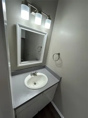 Arlington, TX 76012