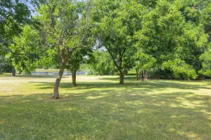 Whitesboro, TX 76273