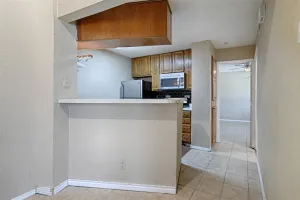 Dallas, TX 75240