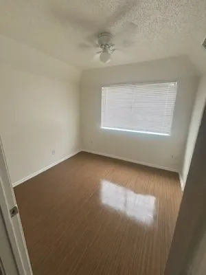 Dallas, TX 75217