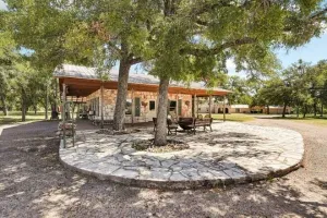 Lampasas, TX 76550