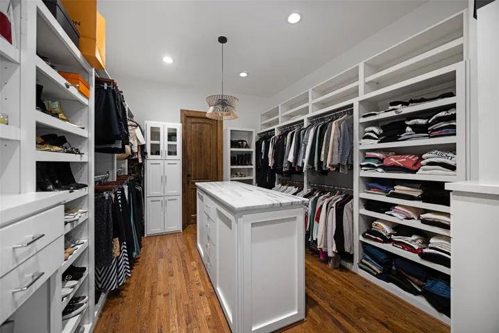 Highland Park, TX 75205