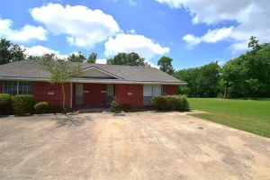 Terrell, TX 75160