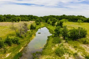 Cleburne, TX 76033