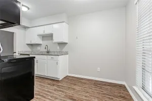 Dallas, TX 75205