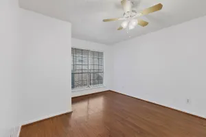 Dallas, TX 75240