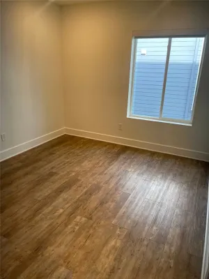 Dallas, TX 75204