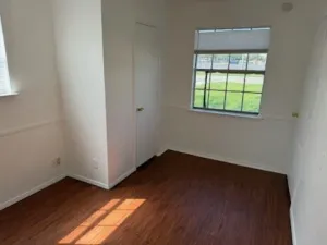 Arlington, TX 76010