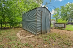 Cleburne, TX 76033