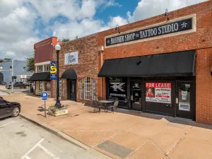 Hillsboro, TX 76645