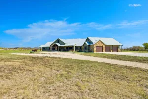 Krum, TX 76249