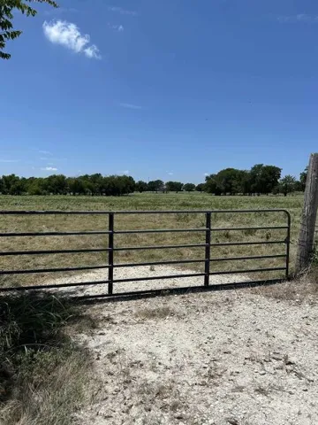 Tioga, TX 76271