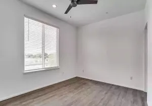 Dallas, TX 75210