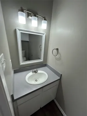 Arlington, TX 76012
