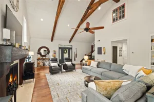Mount Vernon, TX 75457