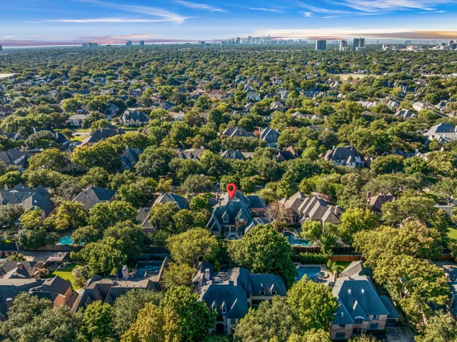 Dallas, TX 75230