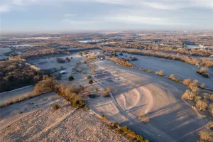Whitewright, TX 75491