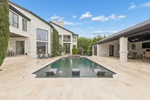 Dallas, TX 75209